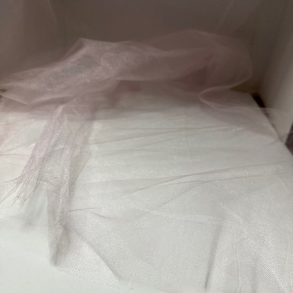 Shell Pink Tulle Fabric Weddings showers Gift wraps - Picture 2 of 3